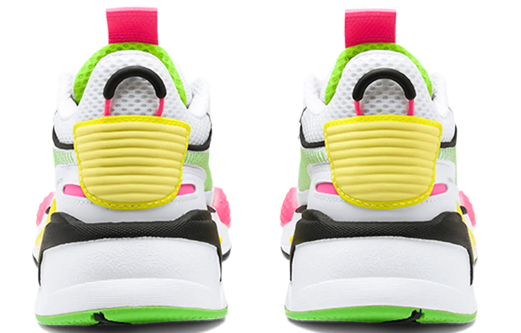 Shop 푸마 RS-X 썬더 글로우 페드로체 형광 트레이너 화이트 (Puma RS-X Thunder Glow Pedroche 형광 트레이너) 374929-01