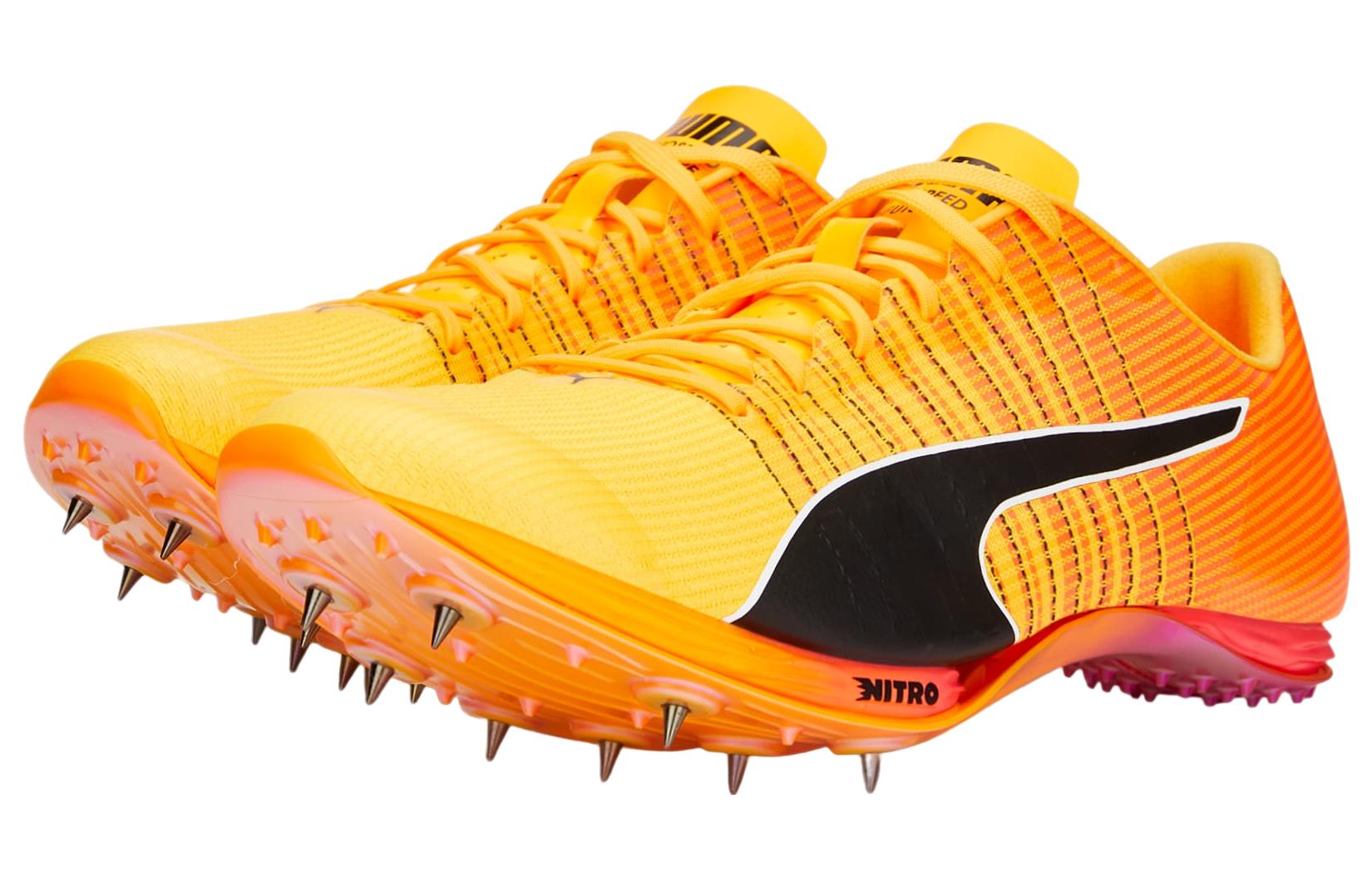 Lookbook Kasut Lari Puma Rendah 'Oren-Hitam' 378949-01