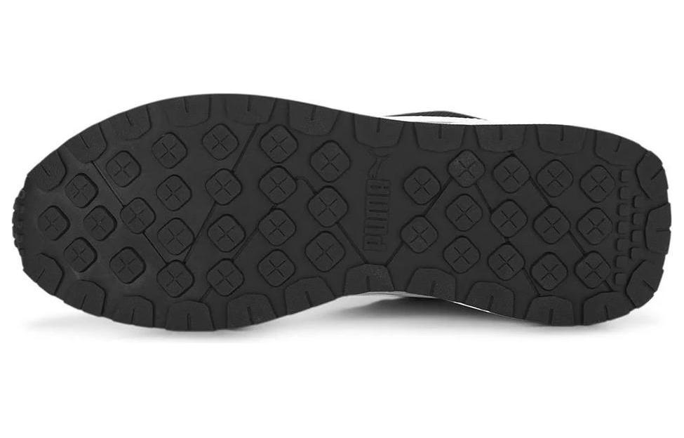 Shop Puma Runtamed Plus 'Hitam Kelabu Bayang' 391250-01