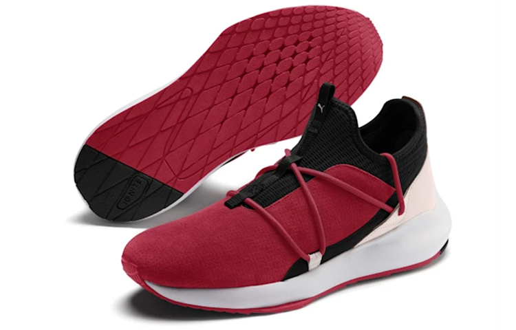 Lookbook Puma Scuderia Ferrari Evo Cat II Suede ''Nero Rosso'' 306373-02