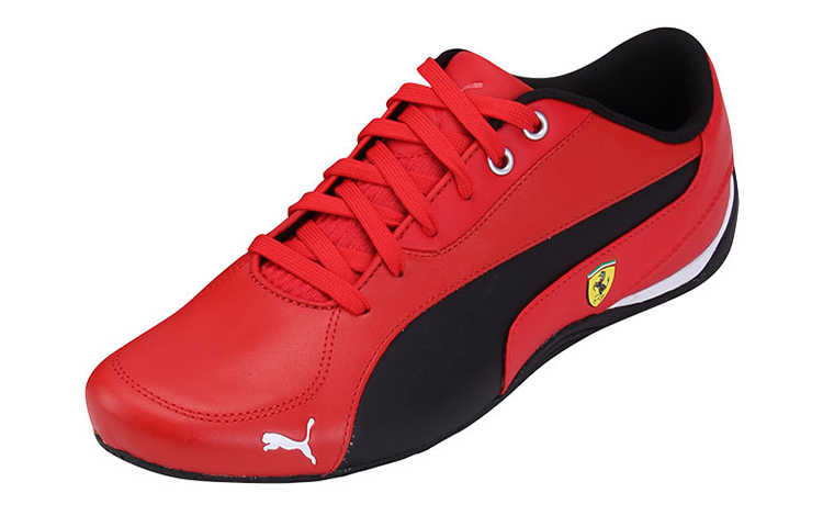 Lookbook Scarpe Running Basse Puma Scuderia Ferrari Rosso/Nero 305679-01