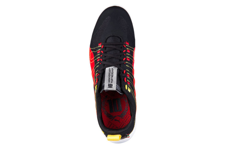 Lookbook Puma Scuderia Ferrari Chaussures de Course Noir/Rouge 305296-01