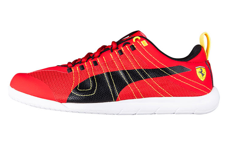 Buy プーマ フェラーリ ランニングシューズ 赤/黒 305296-02