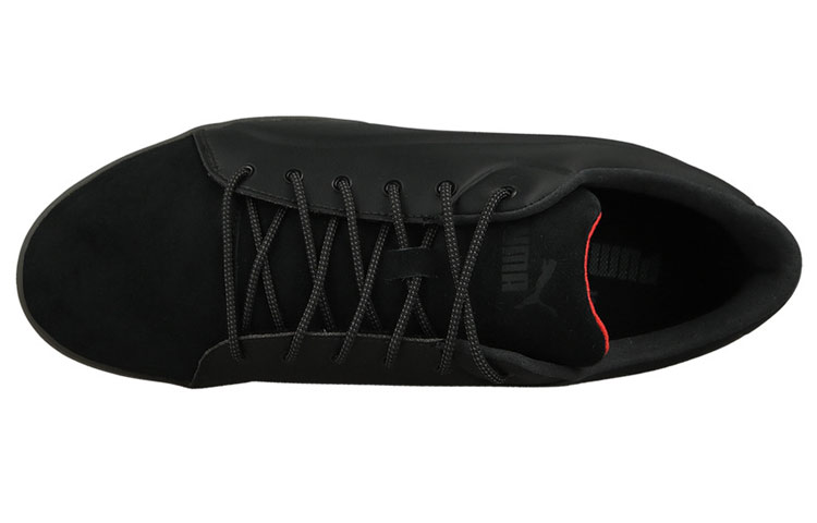 Shop Puma Scuderia Ferrari Wayfarer 防滑耐磨 低筒休閒板鞋 黑
