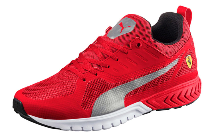 Lookbook 彪马法拉利 x 双燃点低帮 '维修道红' 306007-01