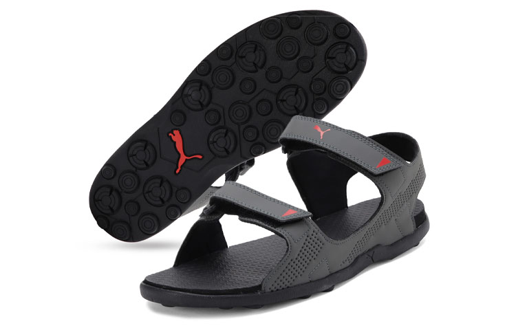 Lookbook プーマ シャイア IDP グレーサンダル 339838-03