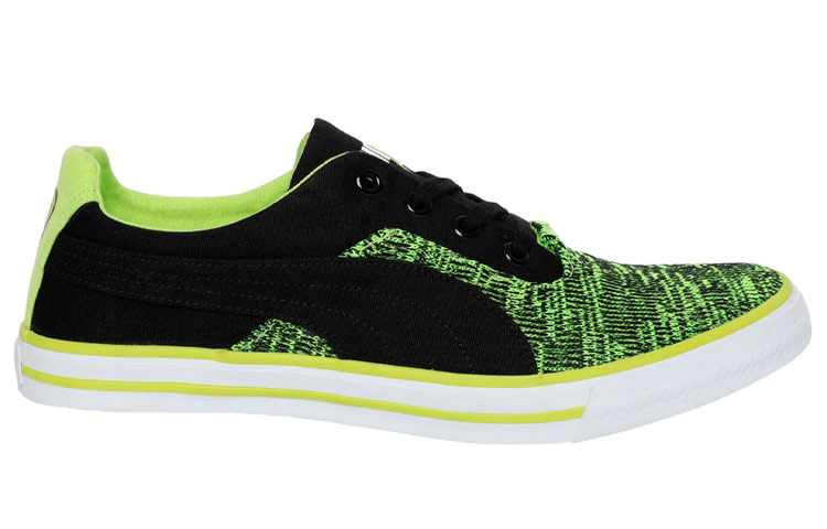 Order Puma Slyde ''Grün Schwarz Weiß'' 368158-05