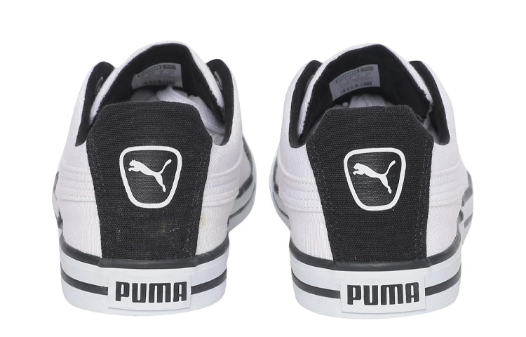 Shop プーマ スライド IDP "ブラック/ホワイト" 368158-03