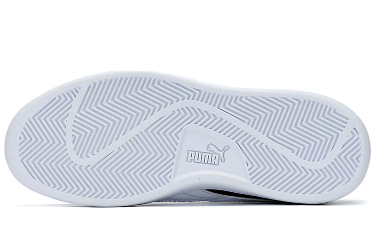 Shop Puma Smash v2 'Buck - Hitam Perak' 365160-68