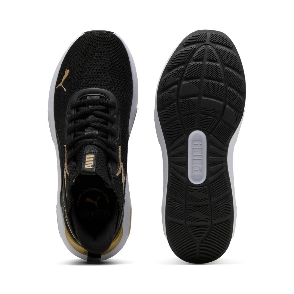 Shop プーマ ソフライド エンゾ 5 ハイプ ランニングシューズ 31172607