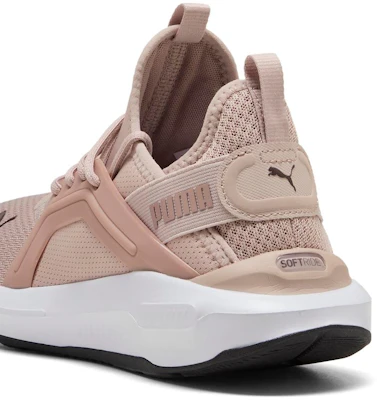 プーマ ソフライド エンツォ 5 メタリック ランニングシューズ 31047309 Lookbook プーマ ソフライド エンツォ 5 メタリック ランニングシューズ 31047309