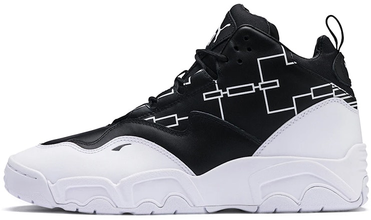 puma-source-mid-bracket-black-white-370223-01