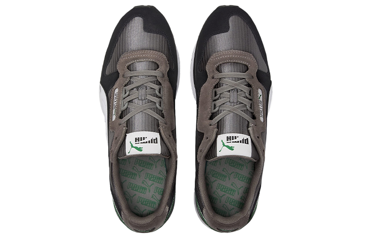 Shop 彪马 男女同款太空实验室运动鞋 灰/白 383158-02