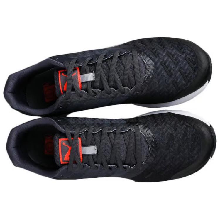 Shop 彪马Speed 300 Ignite‘黑银’跑鞋 188114-02