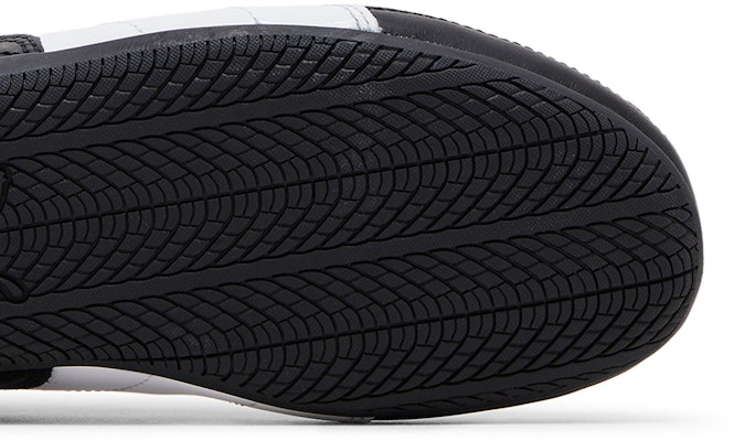 Puma Speedcat Danielle Guizio 联名款鞋 401844-01 Purchase Puma Speedcat Danielle Guizio 联名款鞋 401844-01