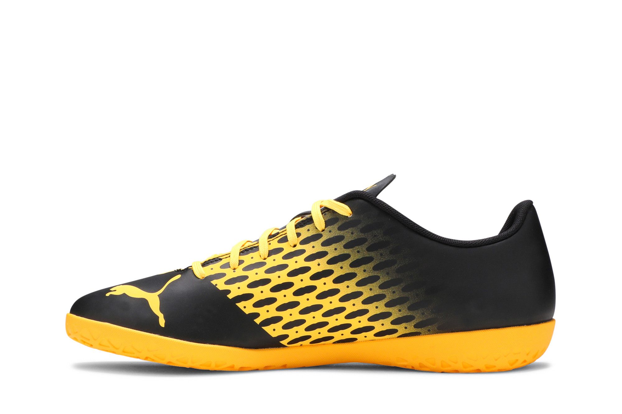 Lookbook Puma Spirit 3 IT ''Schwarz Ultra Gelb'' 106069-01
