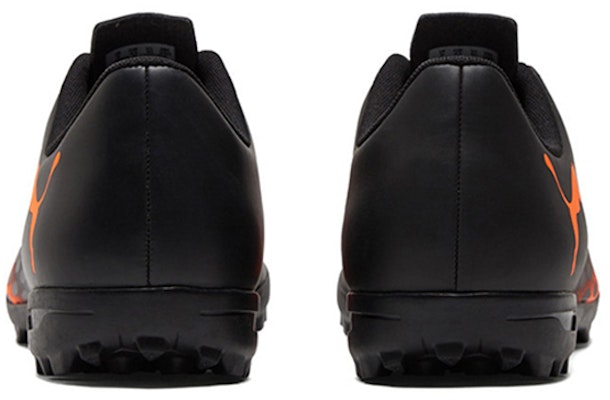 Puma Spirit TT Football Shoes Black 106068-04 Purchase Puma Spirit TT Football Shoes Black 106068-04