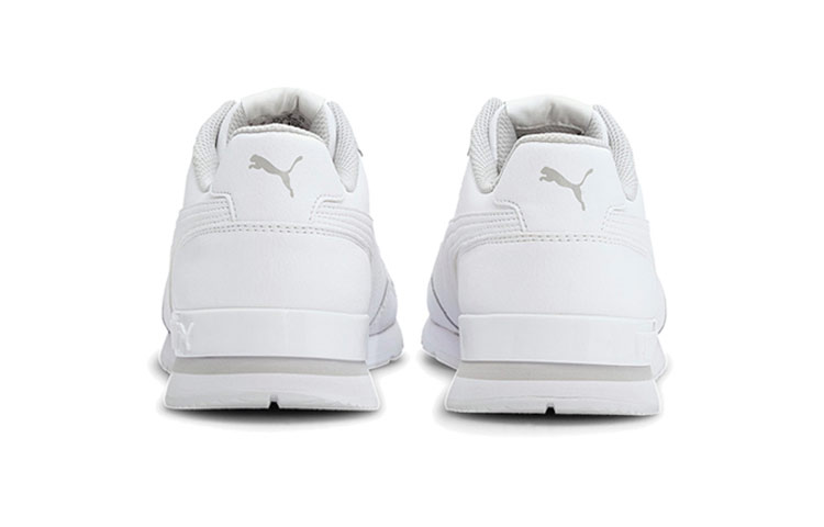 Shop プーマ ST Runner v2 ホワイト 365277-16