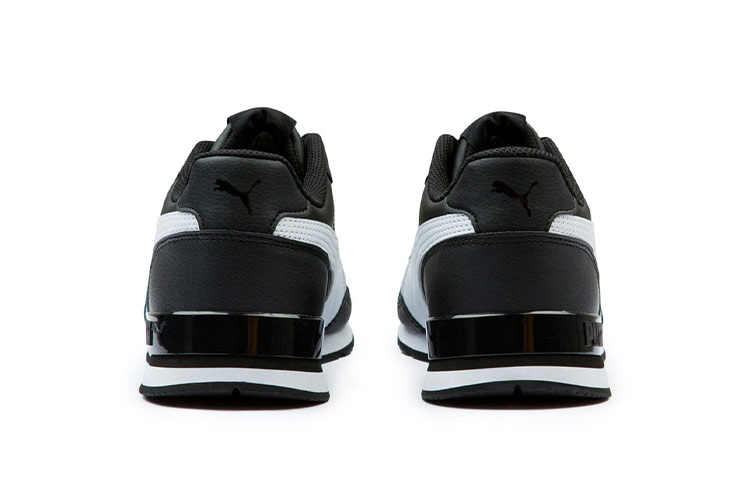 Shop Scarpe Puma ST Runner V2 Nero 365277-11