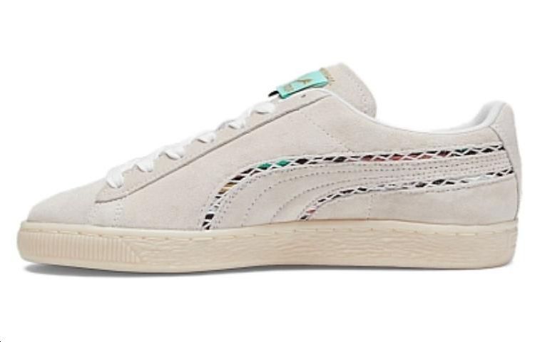 Buy Puma Suede 'Somos Leyendas - Más Campamento' 390178-01