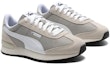 Lookbook Puma Suede Classic Sneakers 'Kelabu Putih' 399250-02
