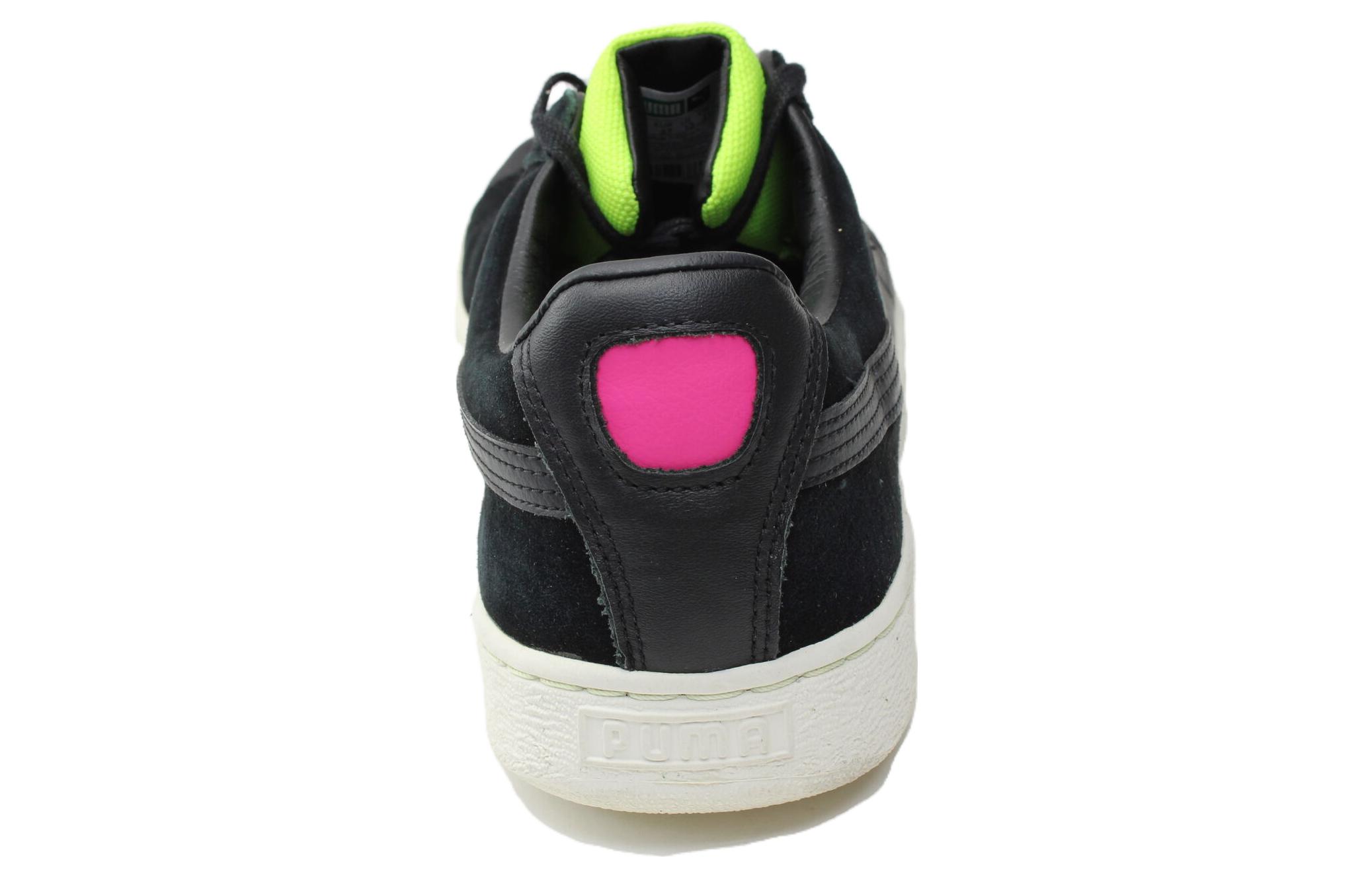 Shop 彪马经典麂皮球鞋Tricks 361155-01