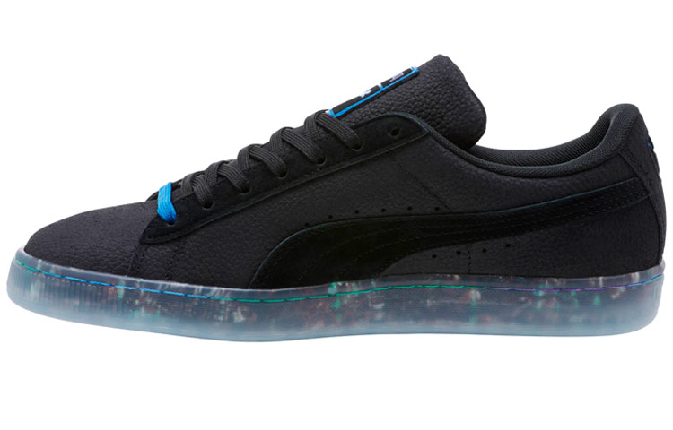 Buy プーマ スウェード クラシック V2 (AOP) 367565-01