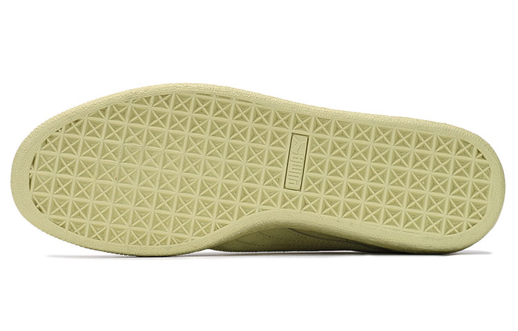 Shop プーマ スウェード モノ 21 "イエローペアー" 381176-02