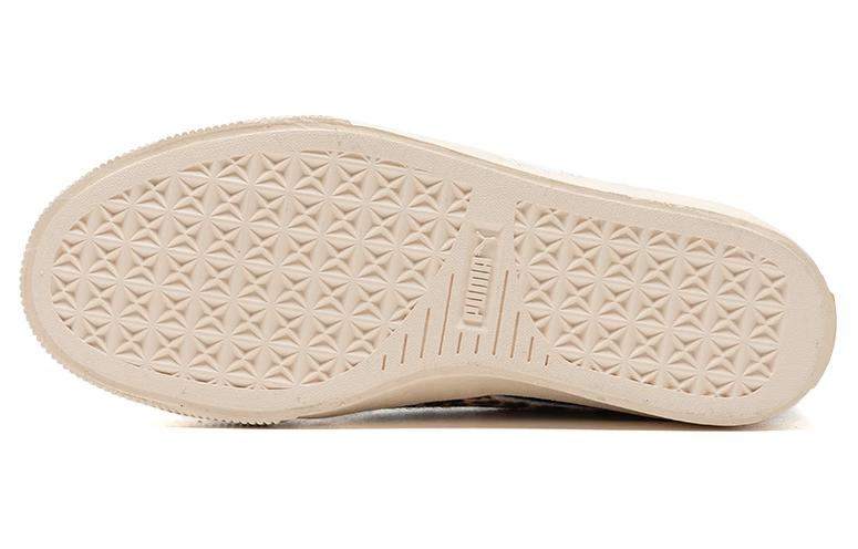 Shop プーマ スウェード ワイルド QTR "ブラックレオパード" 395735-01