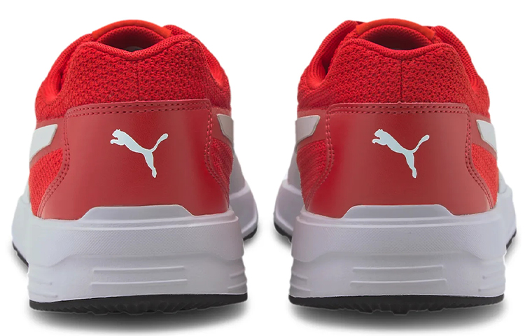 Shop Puma Taper Rosso ''Bianco'' 373018-08