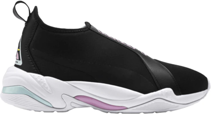 All black 2025 puma thunder