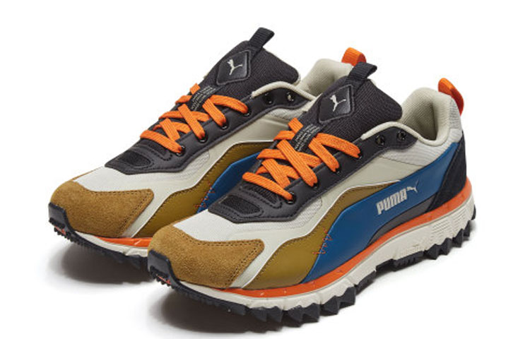 Shop Puma Trail Wolf 'Overcast' Zapatillas de Senderismo 371889-07
