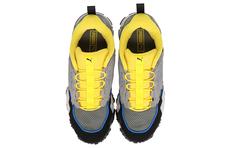 Shop Puma Trailfox Overland Yellow/Black/Grey Low sneakers 373410-02