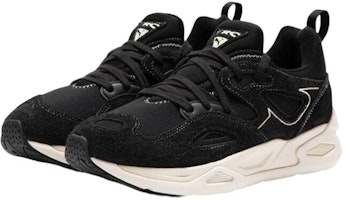 Puma TRC Blaze Worn Out Sepatu 'Hitam Putih' 390153-02 Lookbook Puma TRC Blaze Worn Out Sepatu 'Hitam Putih' 390153-02