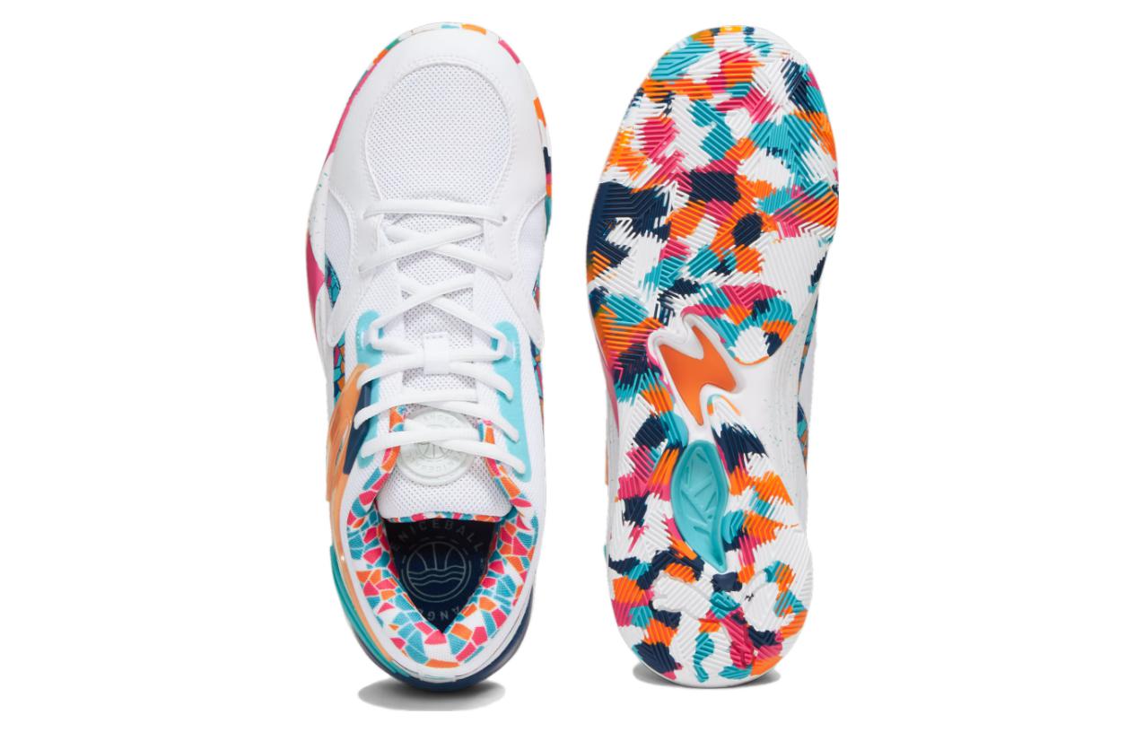 Shop 彪马TRC Blaze Court '威尼斯海滩联赛'篮球鞋 379788-01