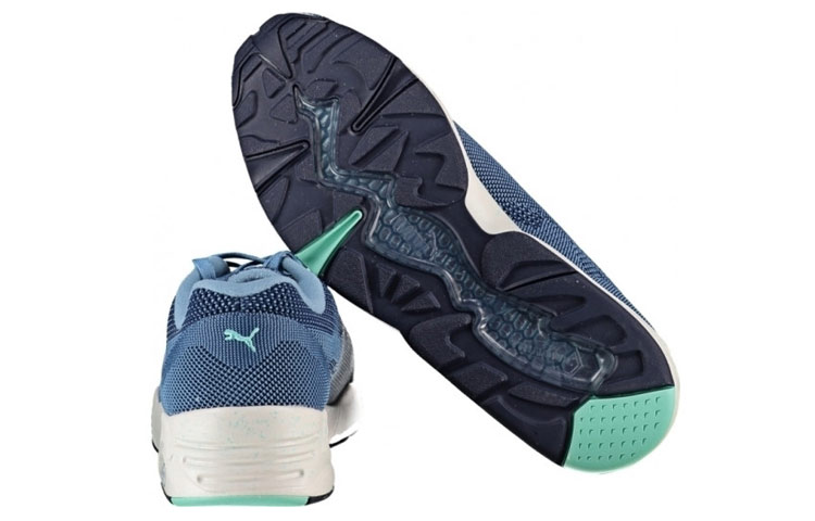 Shop Puma Trinomic R698 Bajo 'Tejido Azul' 361659-03