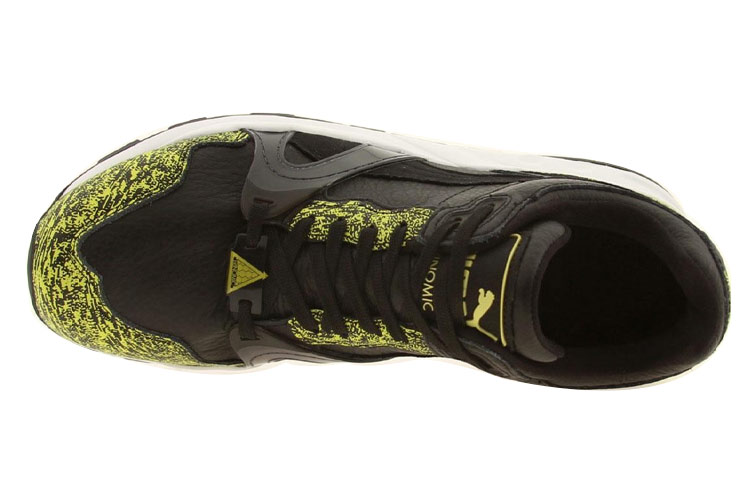 Shop Puma Trinomic XT2 Plus Pack Neige Éclaboussures ''Noir'' 358392-02