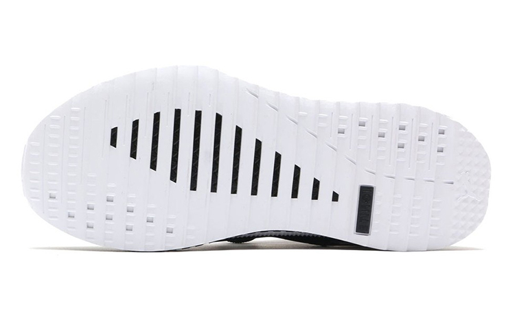Purchase Puma TSUGI Cage Laufschuhe ''Schwarz und Weiß'' 365394-01