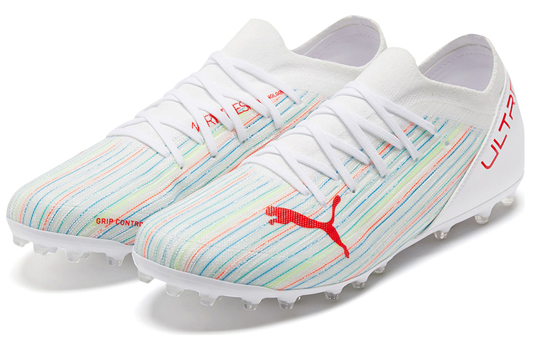 Lookbook Puma Ultra 3.2 MG Spectra Chaussures de Football Blanc/Rouge 106350-03