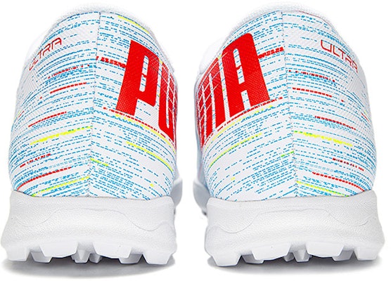 Puma ULTRA 4.2 TT Sepatu Sepak Bola Putih/Merah/Biru 106357-03 Lookbook Puma ULTRA 4.2 TT Sepatu Sepak Bola Putih/Merah/Biru 106357-03