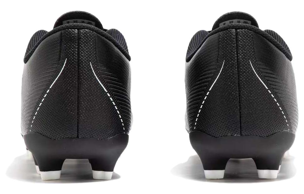 Lookbook 彪馬 Ultra Play 人造草坪 AG（膠質短釘）FG（膠質長釘）減震耐磨足球鞋 男款 黑白