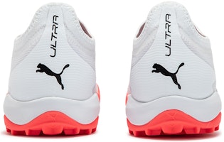 PUMA 圓頭繫帶 舒適百搭 足球鞋 男款 白紅色 Shop PUMA 圓頭繫帶 舒適百搭 足球鞋 男款 白紅色