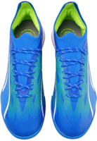 Shop PUMA Ultra Ultimate CAGE 短草地 舒適搭配 足球鞋 男款 白藍