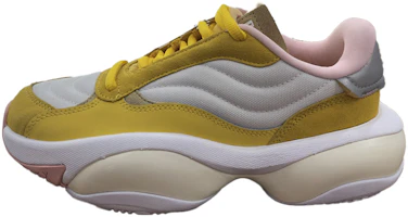 Puma Unisex Alteration Moon Boot Low-Top Casual Shoes Yellow 373245-04 Puma Unisex Alteration Moon Boot Low-Top Casual Shoes Yellow 373245-04