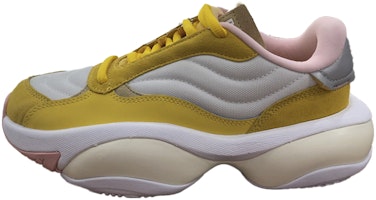 Puma Unisex Alteration Moon Boot Low-Top Casual Shoes Yellow 373245-04 Puma Unisex Alteration Moon Boot Low-Top Casual Shoes Yellow 373245-04