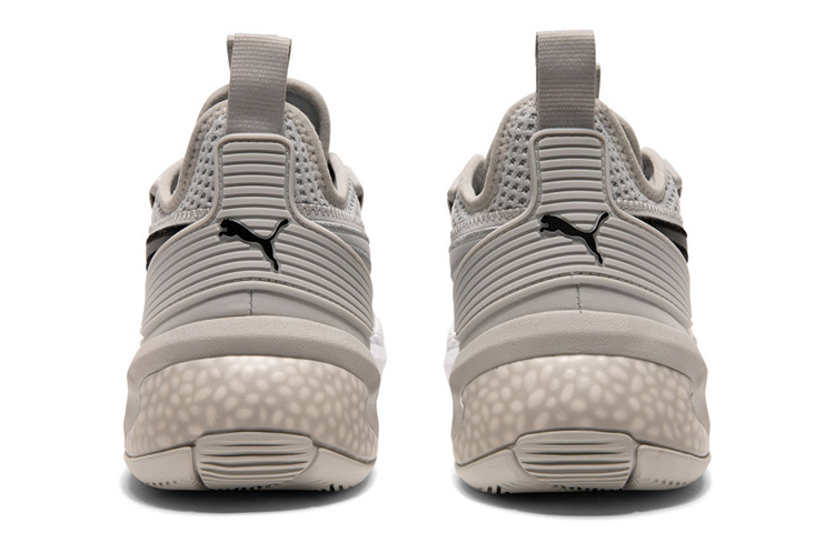 Shop プーマ アップローア ハイブリッド コート グレー 192775-03