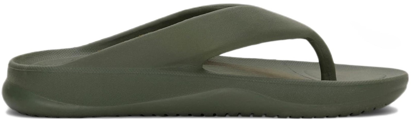 Puma Wave Sports Slippers Unisex Green 390142-04 Order Puma Wave Sports Slippers Unisex Green 390142-04
