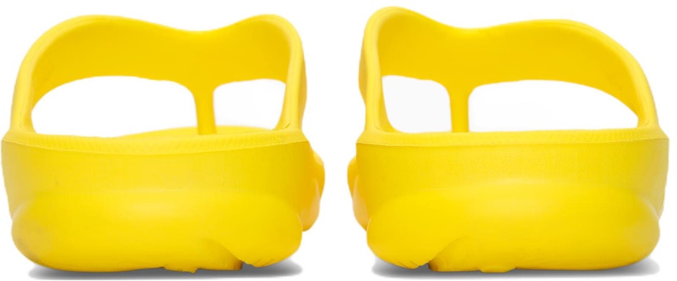 Puma Wave Sports Slippers Unisex Yellow 390142-06 Lookbook Puma Wave Sports Slippers Unisex Yellow 390142-06