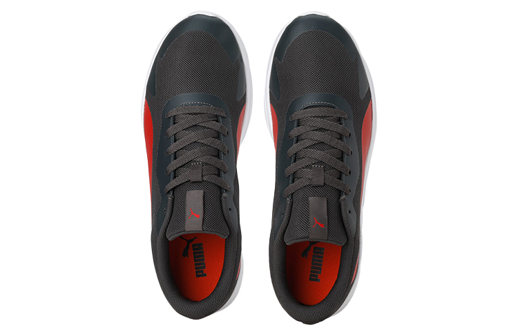 Lookbook 彪馬 Wembley 低帮跑步鞋 黑紅色