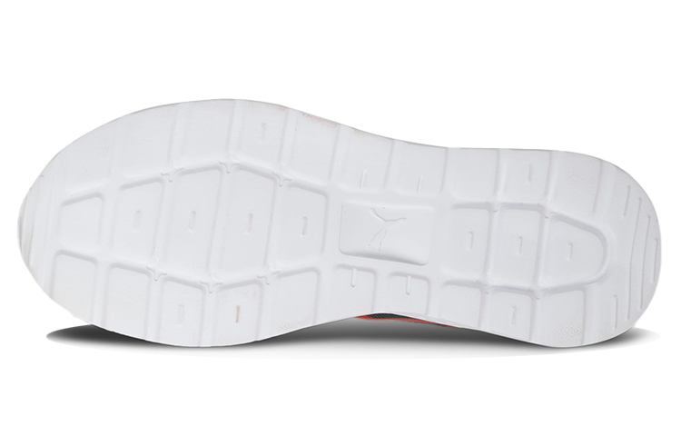 Shop 彪馬 Wembley 低帮跑步鞋 黑紅色